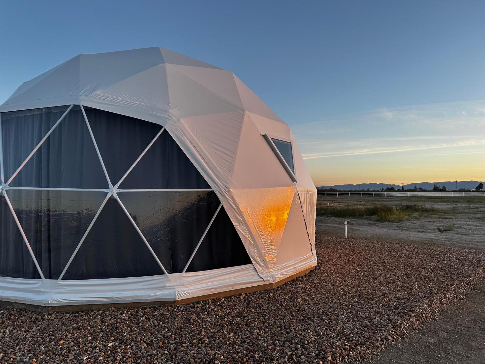 Villa Nude Glamping Dome à Willcox Extérieur photo